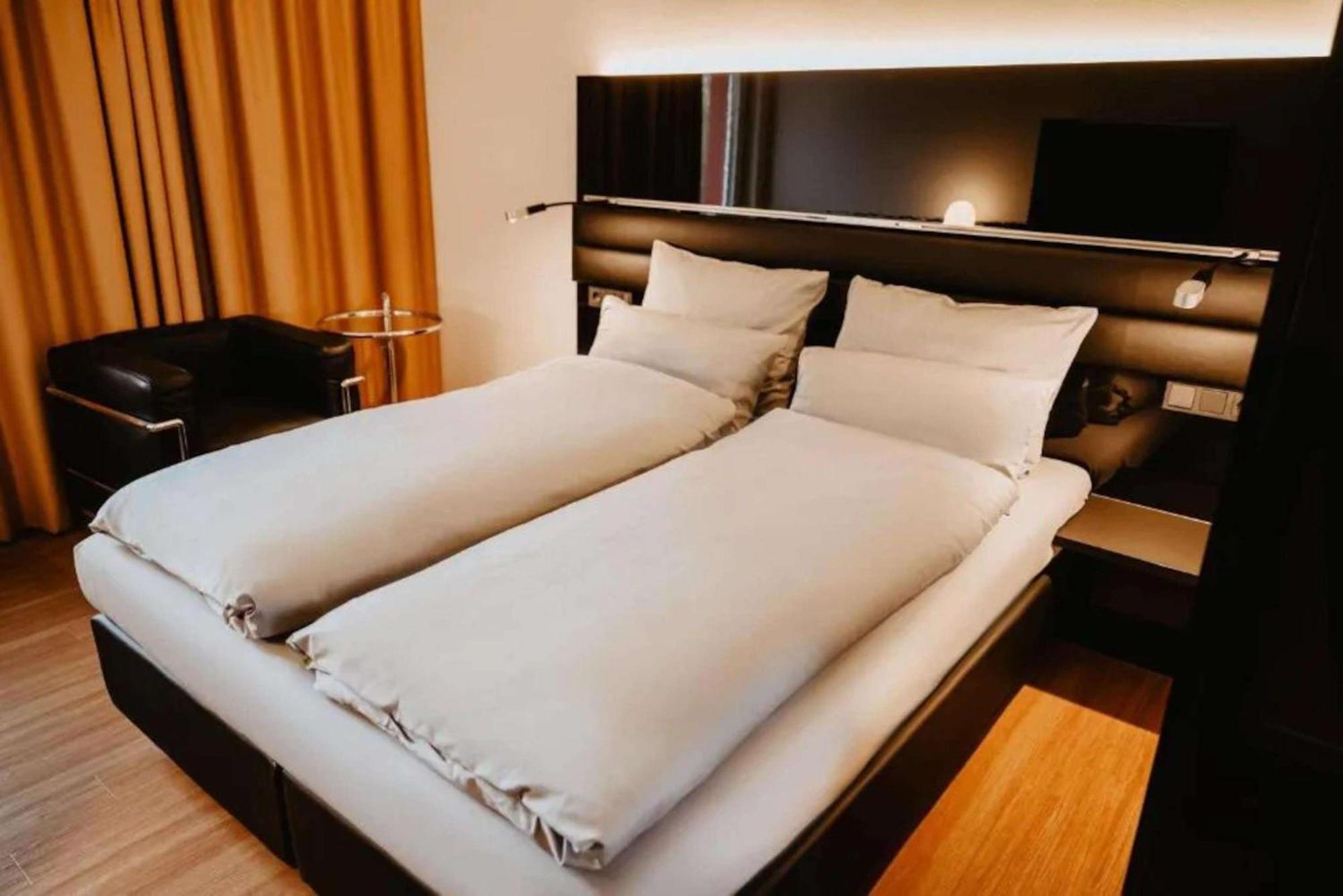 The Bridgge Grand Boutique Hotel Bruggen  Extérieur photo